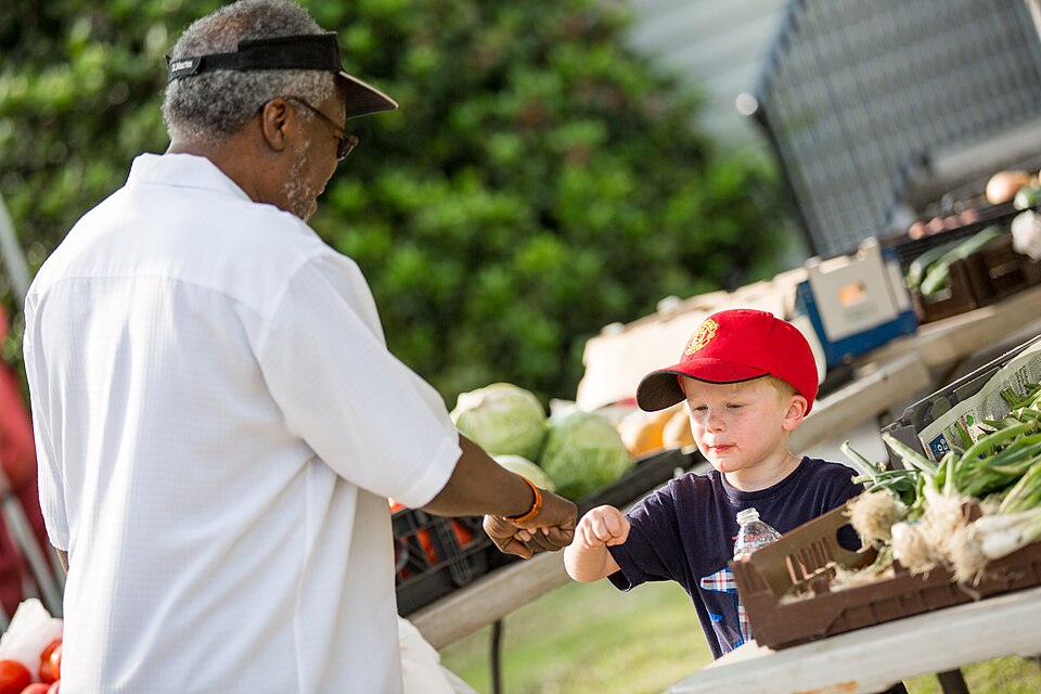 North_Charleston_Farmers_Market_(33834996464) North_Charleston_Farmers_Market_(33834996464)